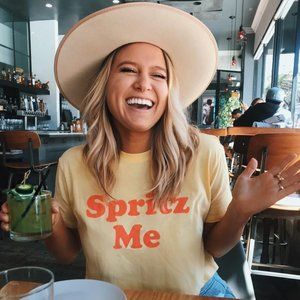 Meet your Posher, Elle